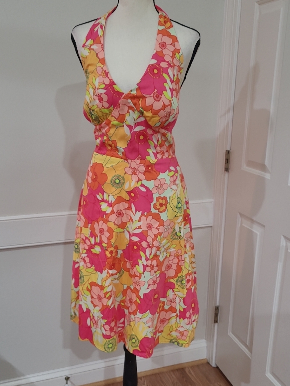 Madison Leigh Y2K Floral Halter A-Line Backless Dress - Size 10